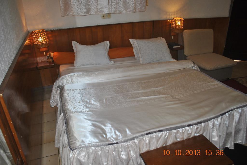 Hôtel FRAMOTEL Kribi Quarto foto