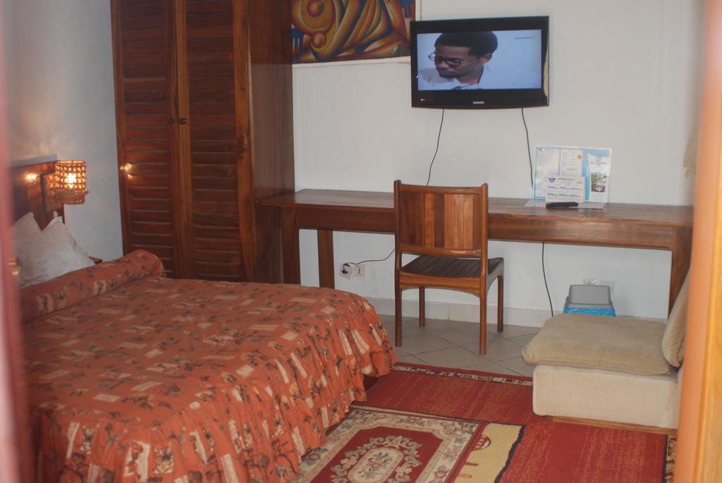 Hôtel FRAMOTEL Kribi Quarto foto